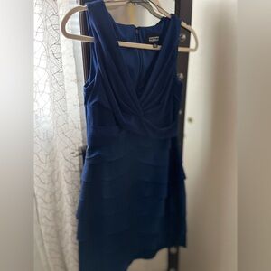 Adrianna Papell Royal Blue Dress. Elegant. Formal attire. Size 6.